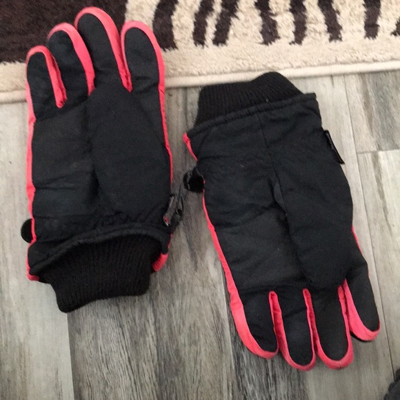 INSULATED WATERPROOF SNOW GLOVES EXCELLENT CONDITION! SIZE XL MENS - Picture 2 of 7